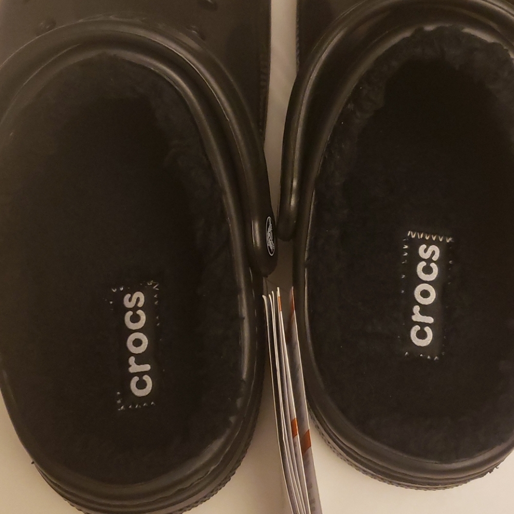 Brand New Ralen lined crocs black - Picture 5 of 10